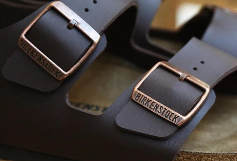 Herrensandalen