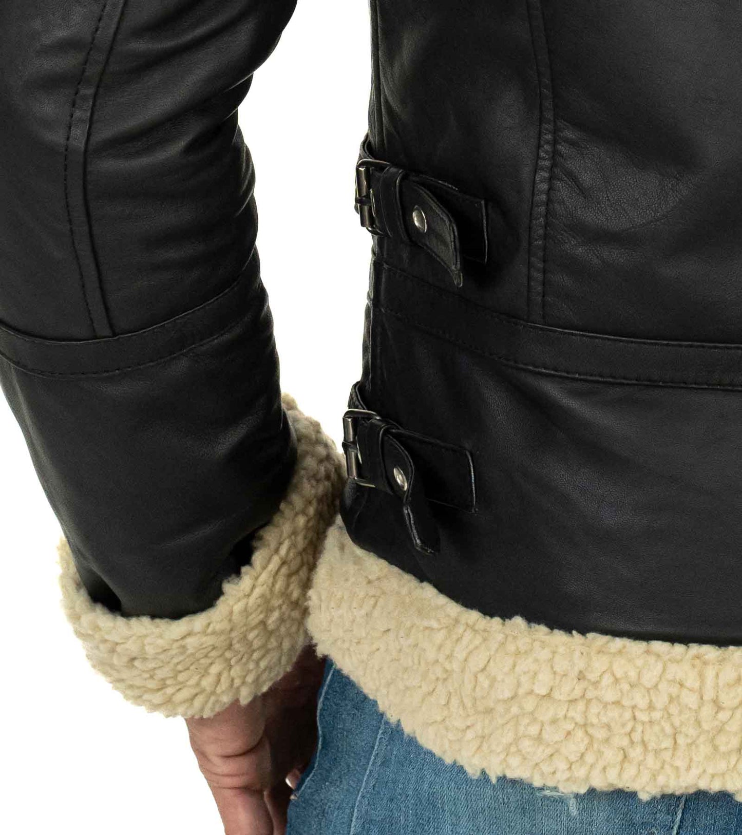 Schwarze, schmal geschnittene Bikerjacke für Herren im Lammfell-Look aus echtem Leder mit Rindway-Schnallenkragen