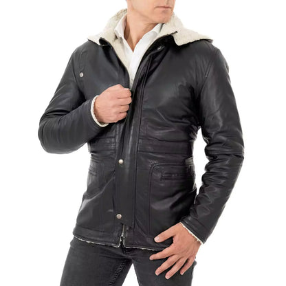 Rindway Herren-Lederjacke in Slim Fit, schwarz, aus echtem Leder, mit Lammfelltaschen und abnehmbarer Kapuze