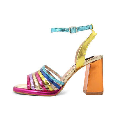 Elegante Fashion-Attitude-Sandalen